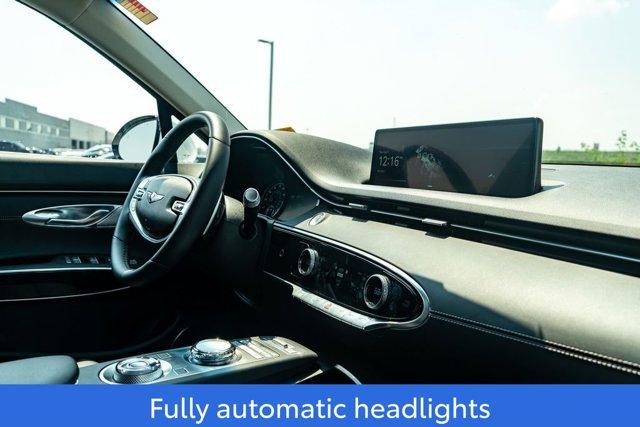 new 2025 Genesis GV70 car