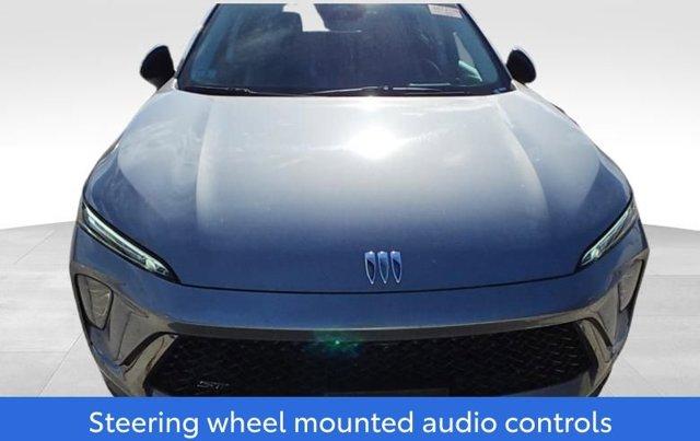 used 2025 Buick Envision car, priced at $28,479