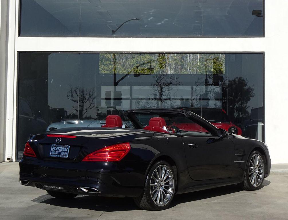 used 2019 Mercedes-Benz SL 550 car, priced at $68,888