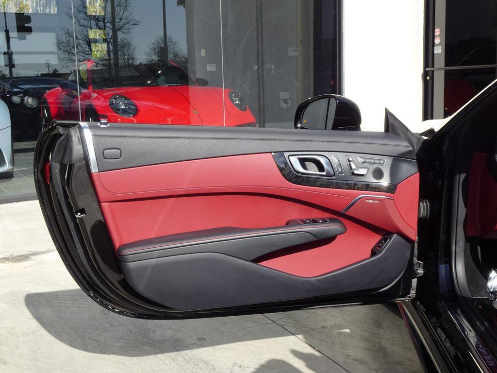 used 2019 Mercedes-Benz SL 550 car, priced at $68,888
