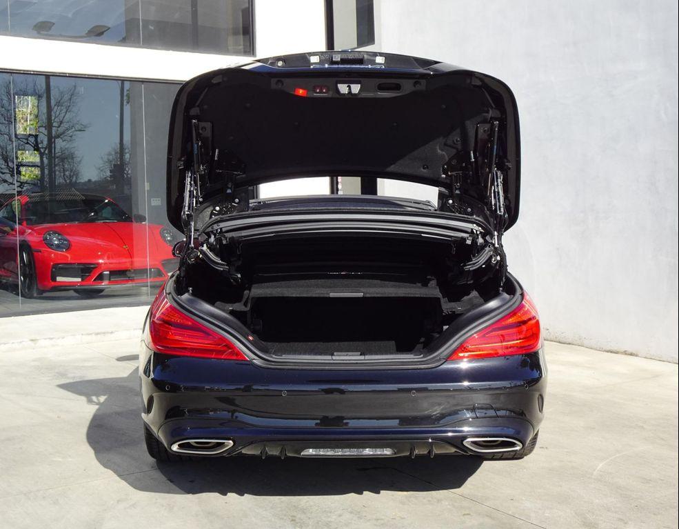 used 2019 Mercedes-Benz SL 550 car, priced at $68,888
