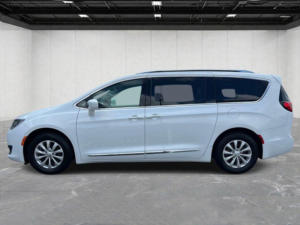used 2019 Chrysler Pacifica car, priced at $13,493