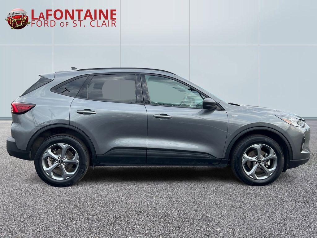 used 2025 Ford Escape car, priced at $24,818