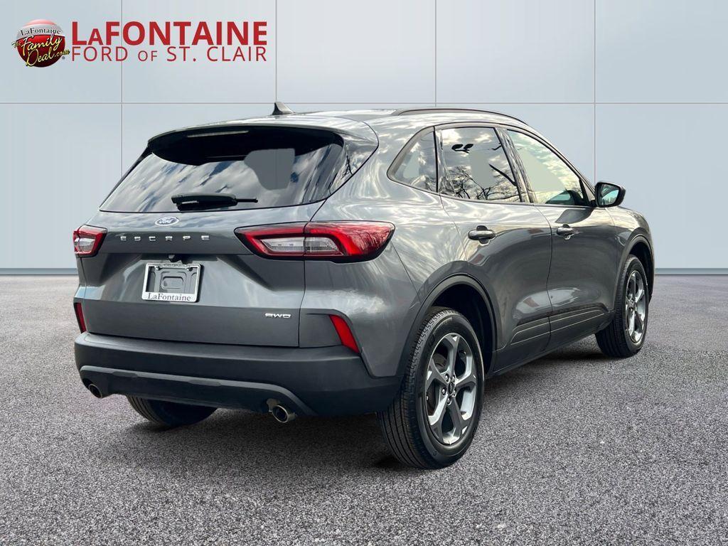 used 2025 Ford Escape car, priced at $24,818
