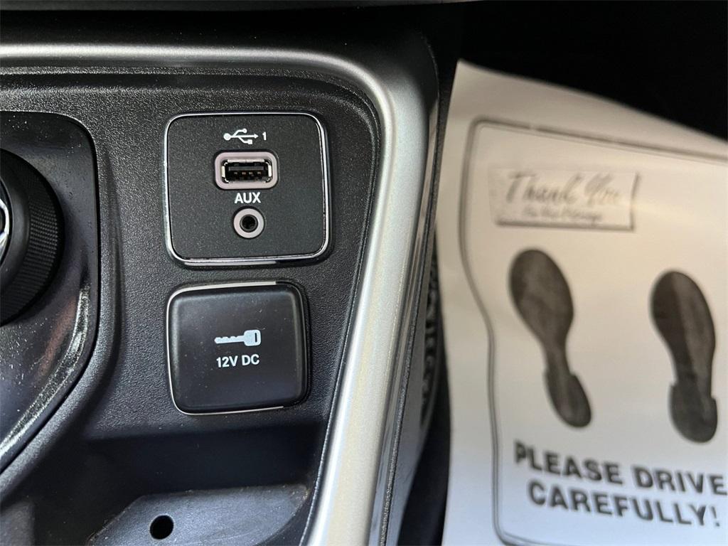 used 2019 Jeep Compass car, priced at $14,267