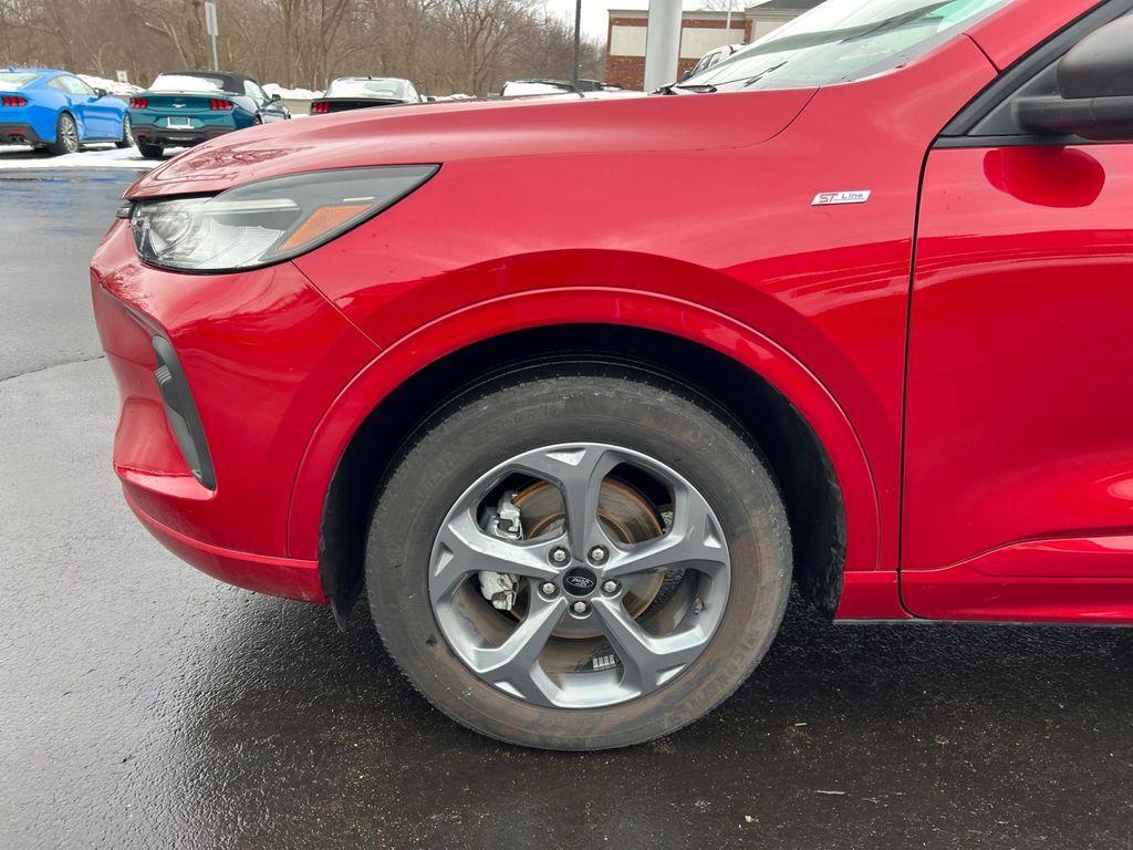 used 2024 Ford Escape car, priced at $20,899