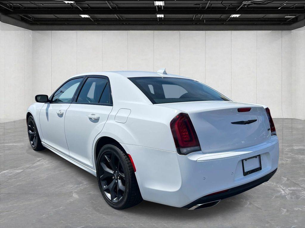 used 2022 Chrysler 300 car, priced at $19,066