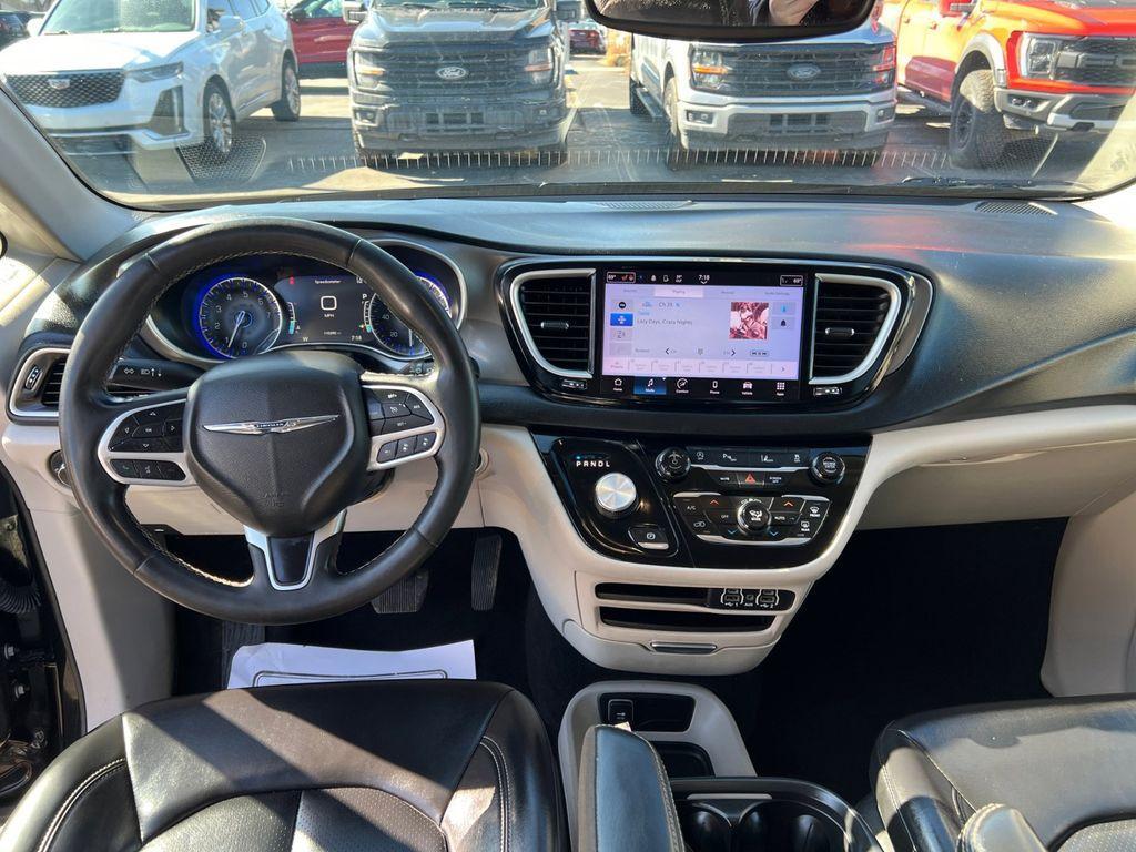 used 2023 Chrysler Pacifica car, priced at $18,803