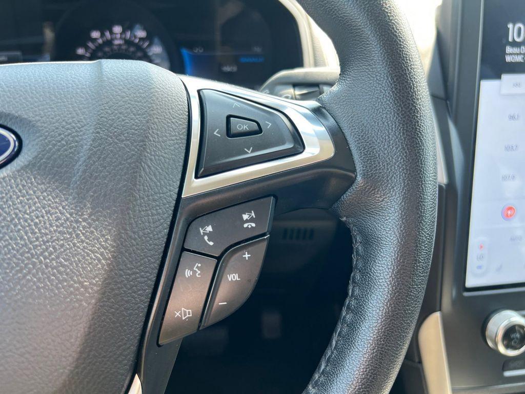 used 2024 Ford Edge car, priced at $22,212