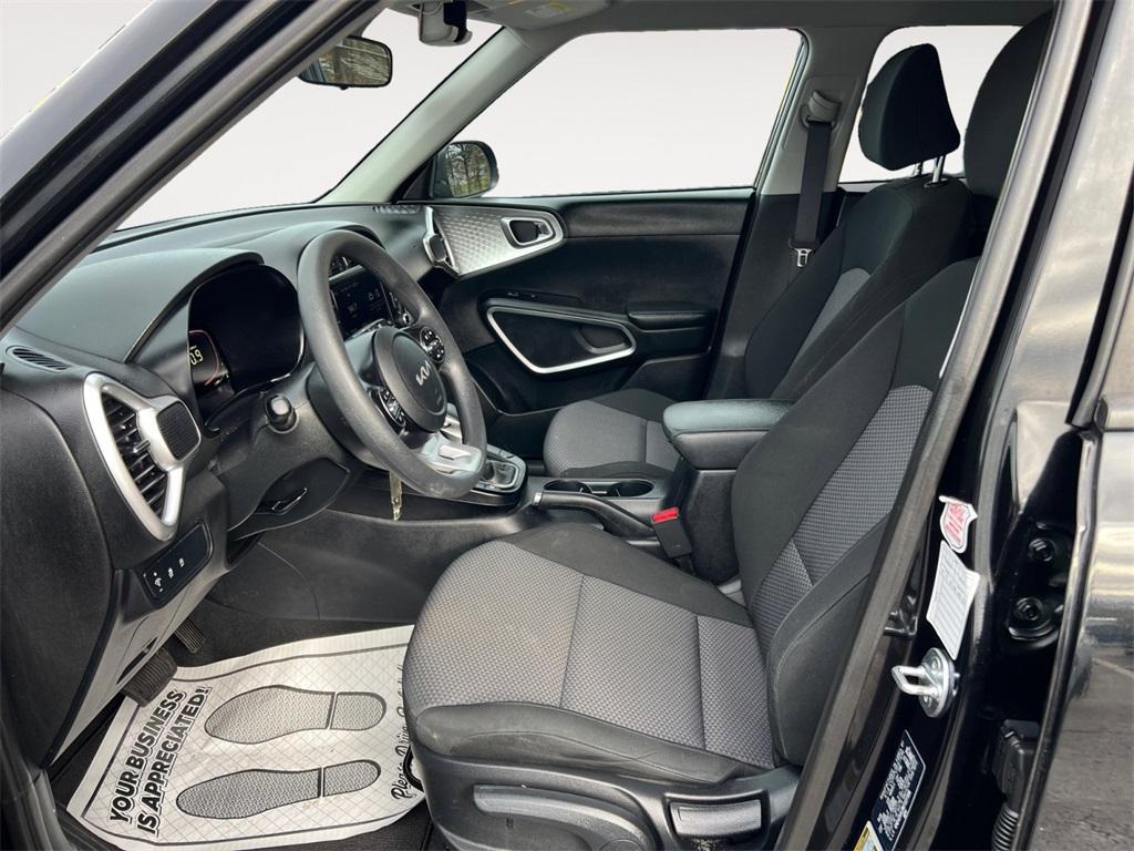 used 2024 Kia Soul car, priced at $17,400