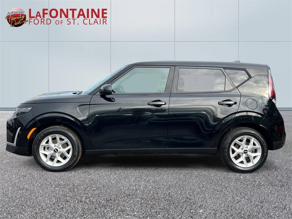 used 2024 Kia Soul car, priced at $17,400