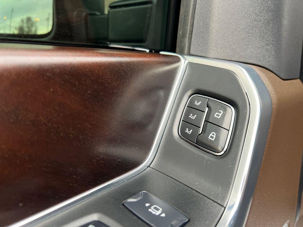 used 2025 Ford F-350 car, priced at $80,899