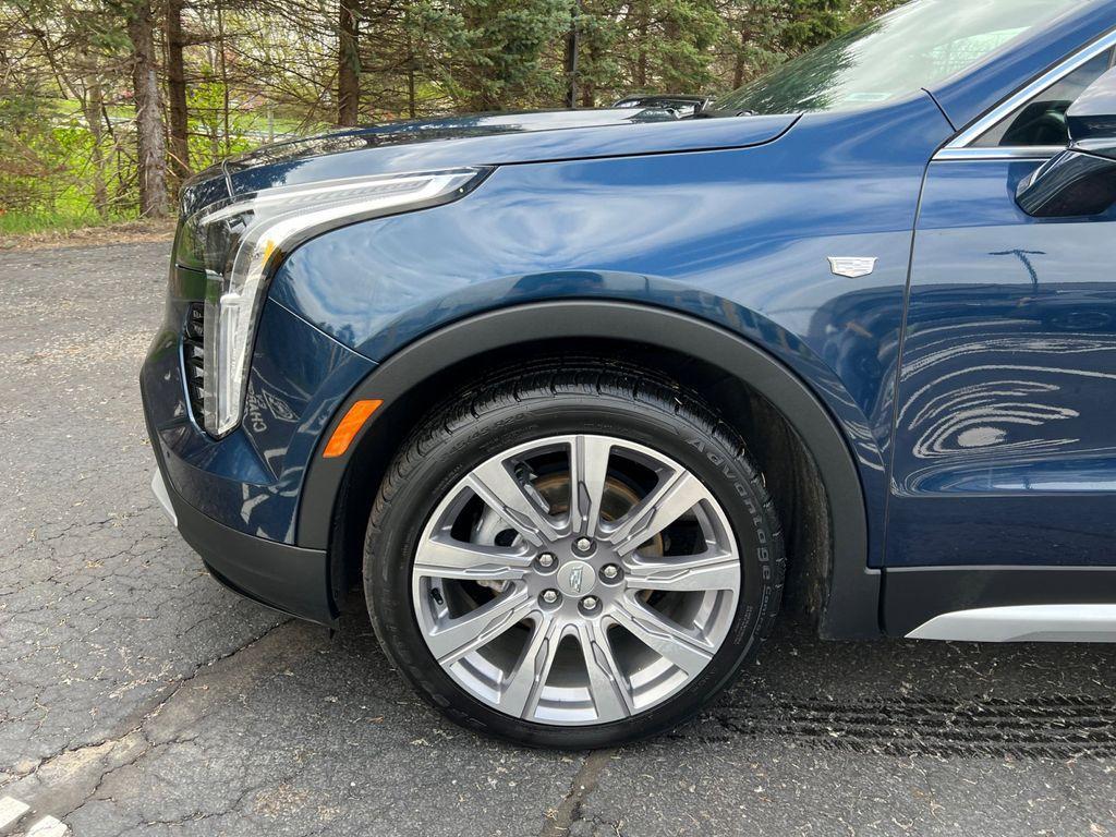 used 2020 Cadillac XT4 car, priced at $20,091