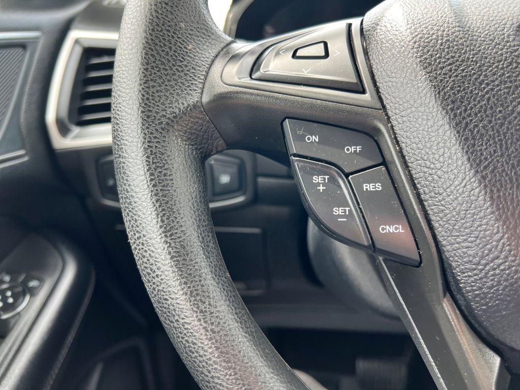 used 2022 Ford Edge car, priced at $17,862