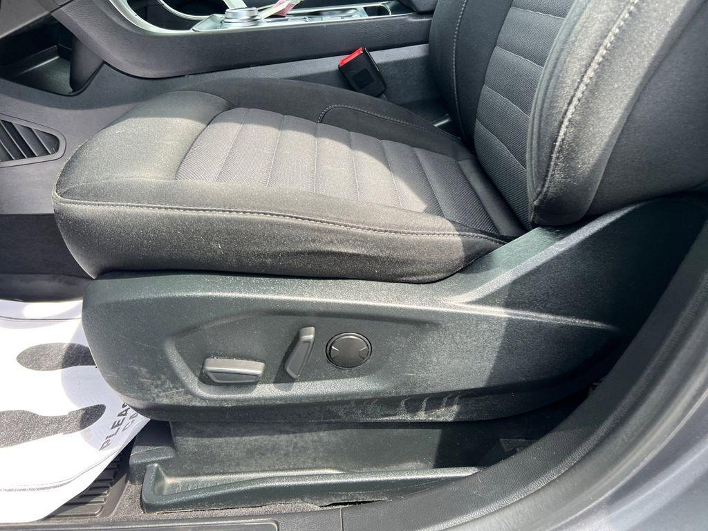 used 2022 Ford Edge car, priced at $17,862