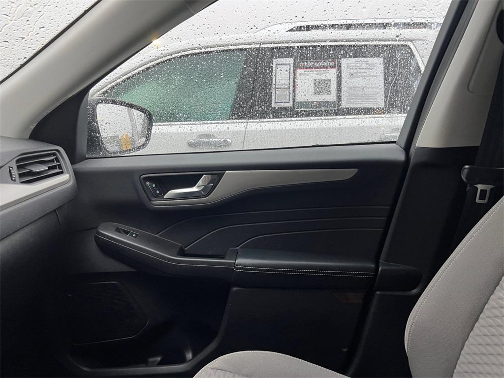 used 2021 Ford Escape car, priced at $19,301