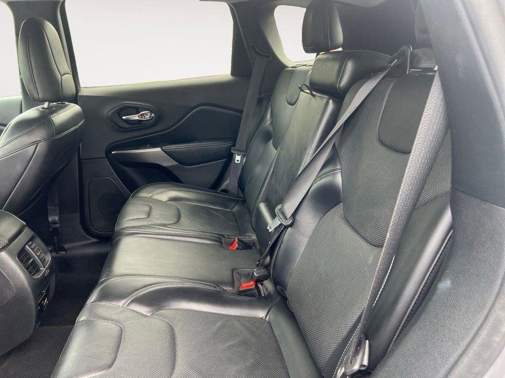 used 2020 Jeep Cherokee car, priced at $15,415