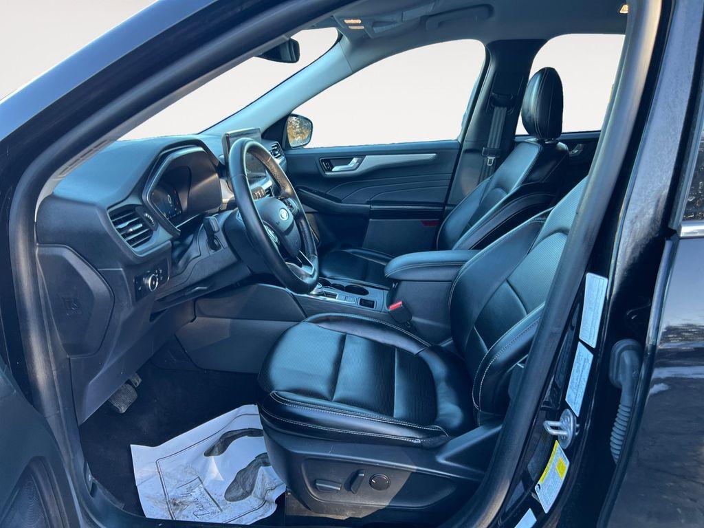 used 2024 Ford Escape car, priced at $24,800