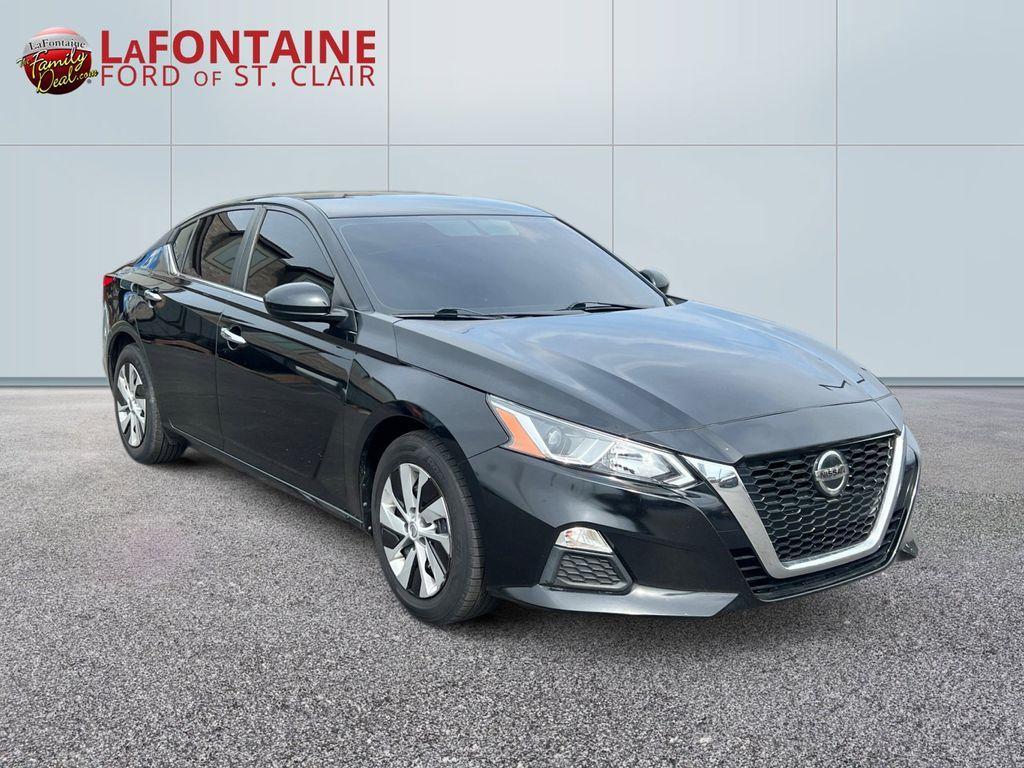 used 2020 Nissan Altima car, priced at $13,500