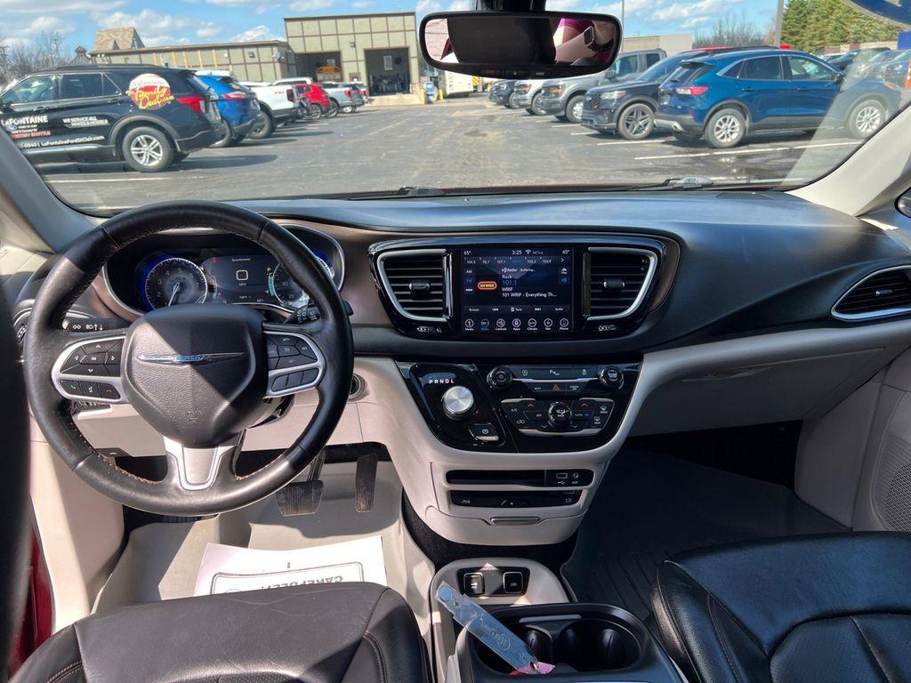 used 2019 Chrysler Pacifica car, priced at $20,633