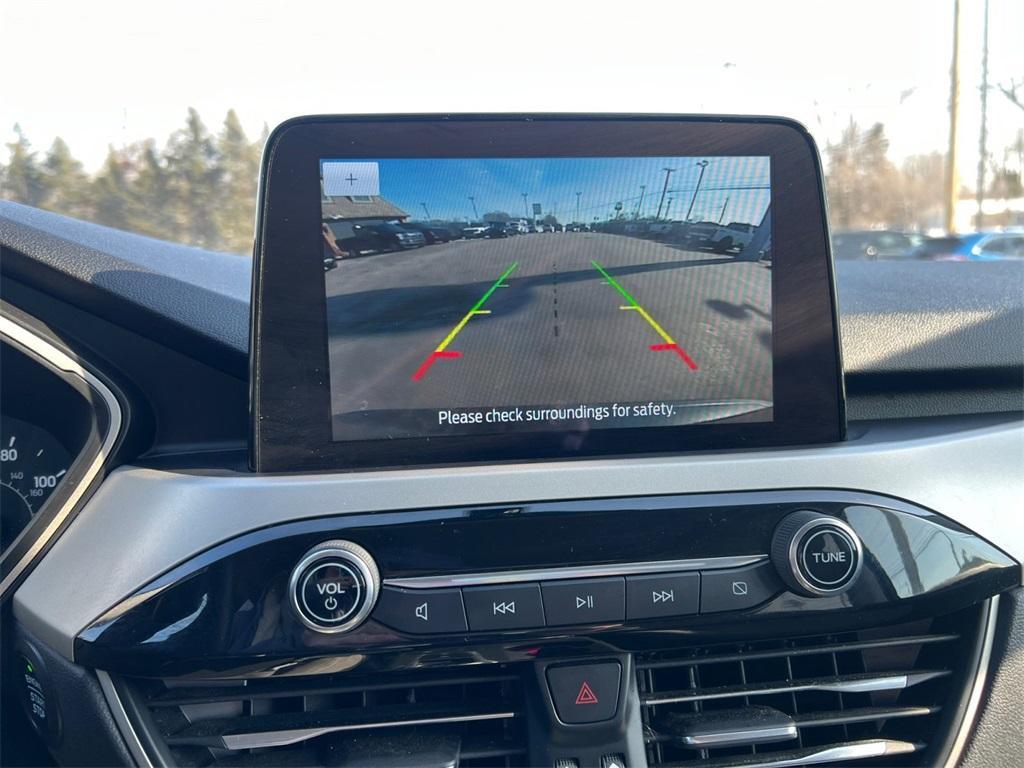 used 2022 Ford Escape car, priced at $15,923