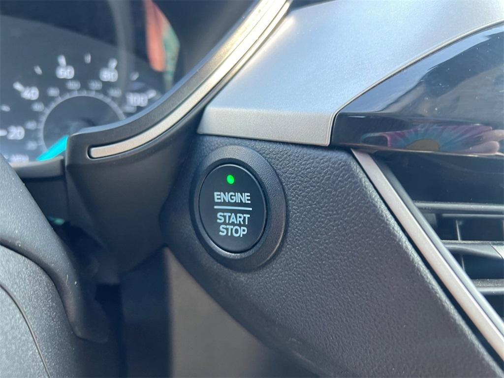 used 2022 Ford Escape car, priced at $15,923