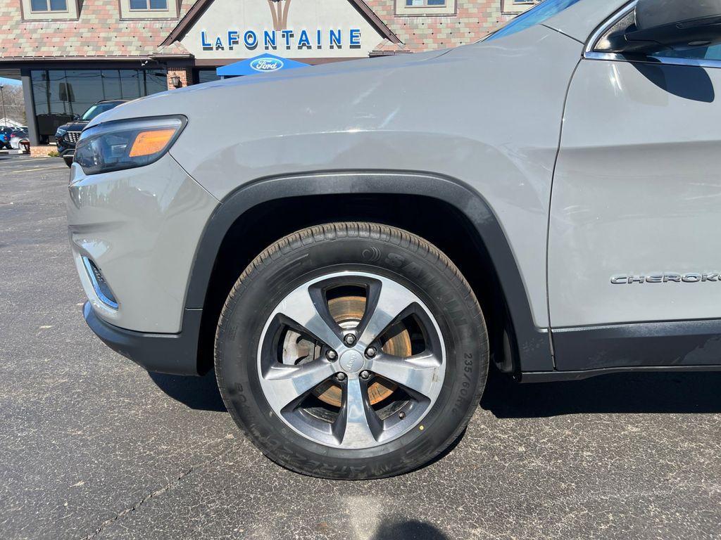 used 2020 Jeep Cherokee car, priced at $18,697