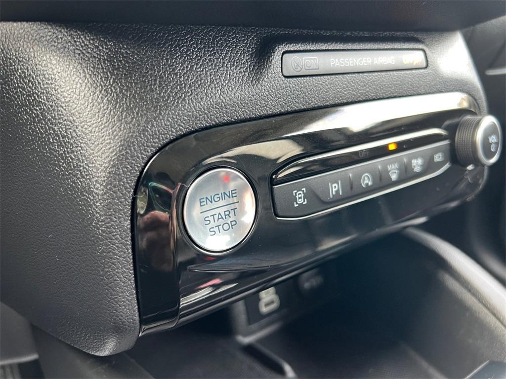 used 2024 Ford Escape car, priced at $24,976