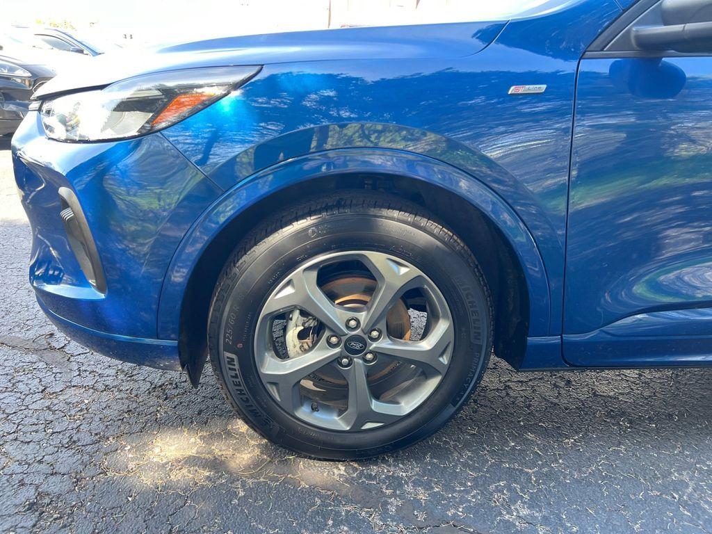 used 2023 Ford Escape car, priced at $23,700