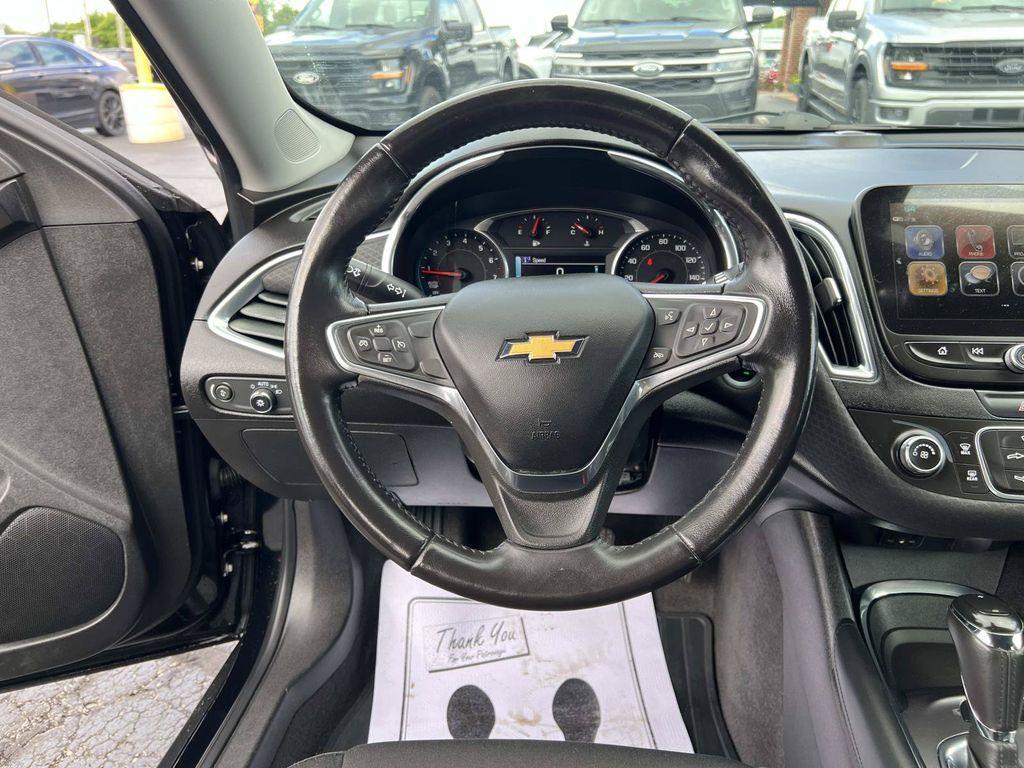 used 2018 Chevrolet Malibu car, priced at $12,113