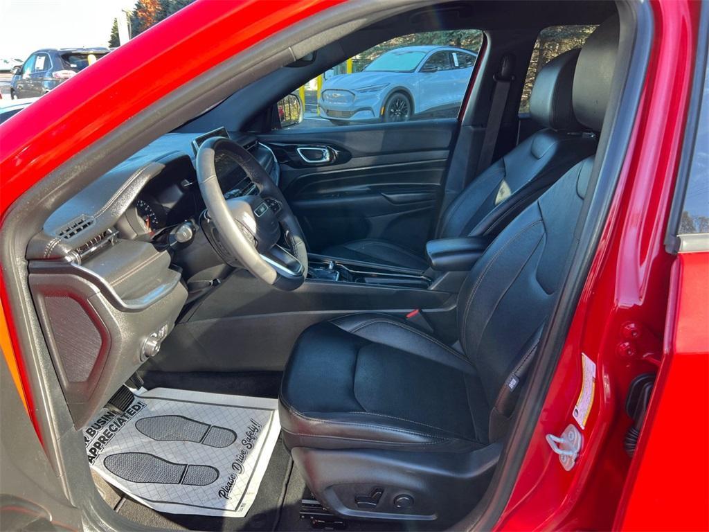 used 2023 Jeep Compass car, priced at $19,991