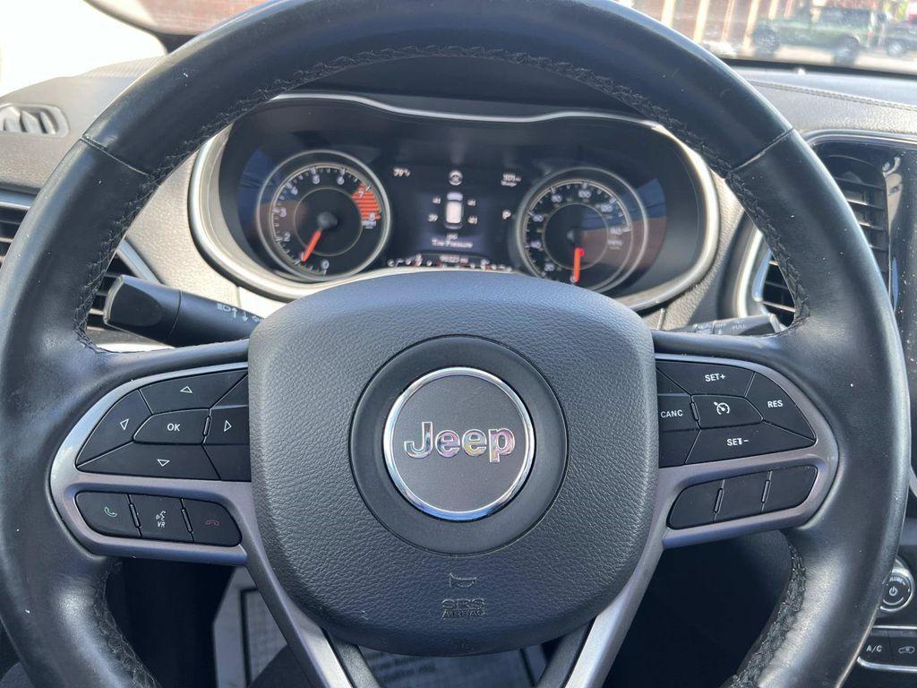 used 2019 Jeep Cherokee car, priced at $14,508