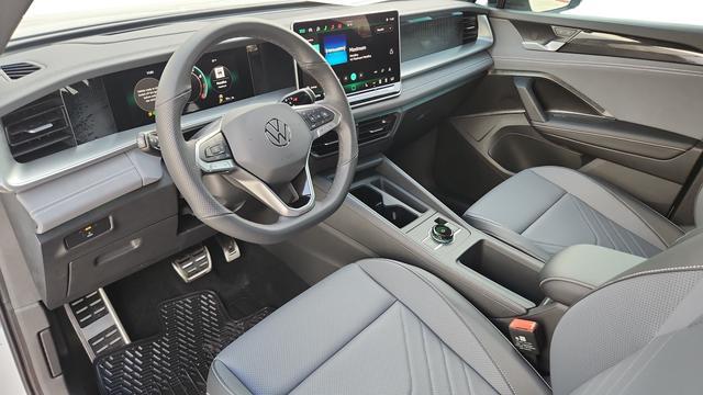 new 2026 Volkswagen Tiguan car, priced at $36,340