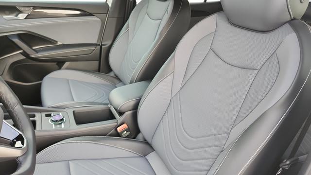 new 2026 Volkswagen Tiguan car, priced at $36,340
