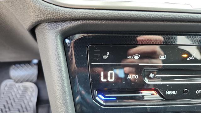 new 2026 Volkswagen Taos car, priced at $32,351