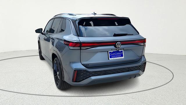 new 2026 Volkswagen Tiguan car, priced at $35,903