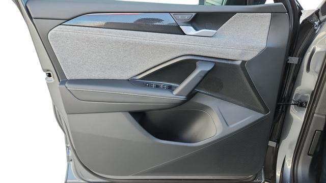 new 2026 Volkswagen Tiguan car, priced at $29,098