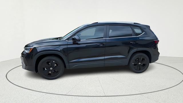new 2026 Volkswagen Taos car, priced at $30,544