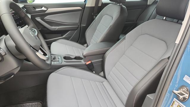new 2025 Volkswagen Jetta car, priced at $27,385