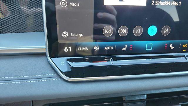 new 2026 Volkswagen Tiguan car, priced at $35,903