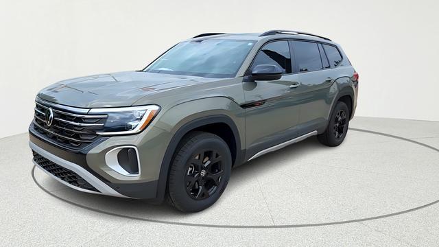 new 2026 Volkswagen Atlas car, priced at $45,925