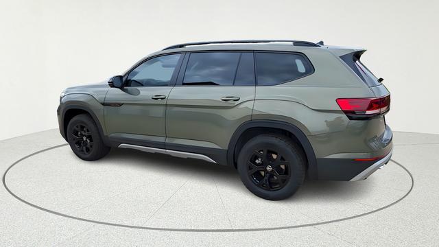 new 2026 Volkswagen Atlas car, priced at $45,925