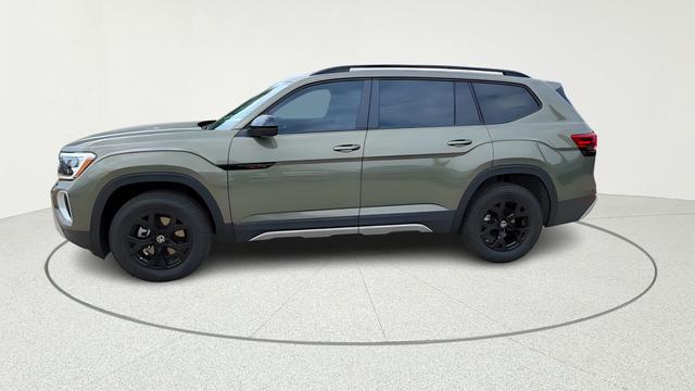 new 2026 Volkswagen Atlas car, priced at $45,925