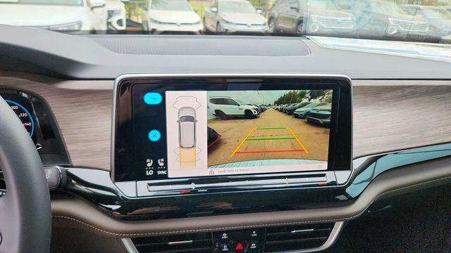 new 2026 Volkswagen Atlas car, priced at $47,871