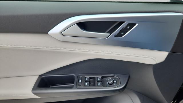 new 2025 Volkswagen Taos car, priced at $30,807