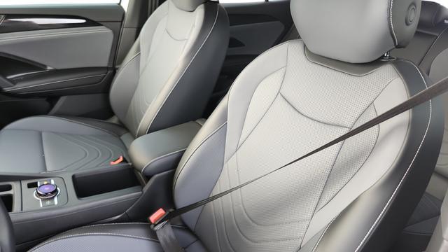 new 2026 Volkswagen Tiguan car, priced at $36,340