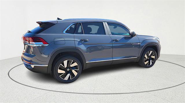 new 2026 Volkswagen Atlas Cross Sport car, priced at $47,353