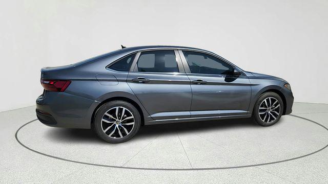 new 2025 Volkswagen Jetta car, priced at $27,557