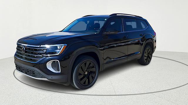 new 2026 Volkswagen Atlas car, priced at $43,283