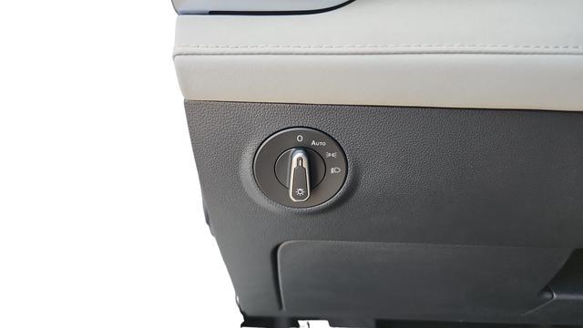 new 2026 Volkswagen Taos car, priced at $29,512